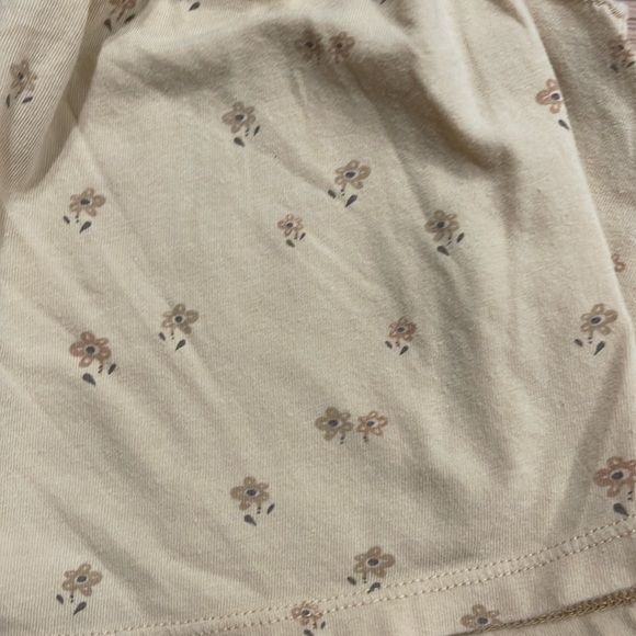 Tank - Picture 3 of 4